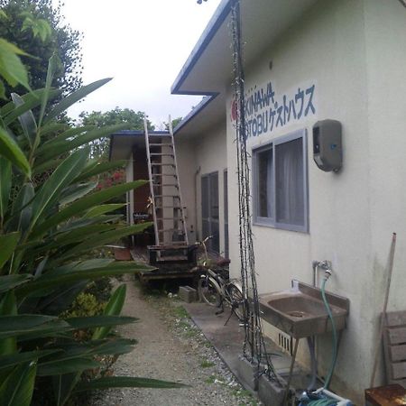 Okinawa Motobu Guest House Eksteriør bilde
